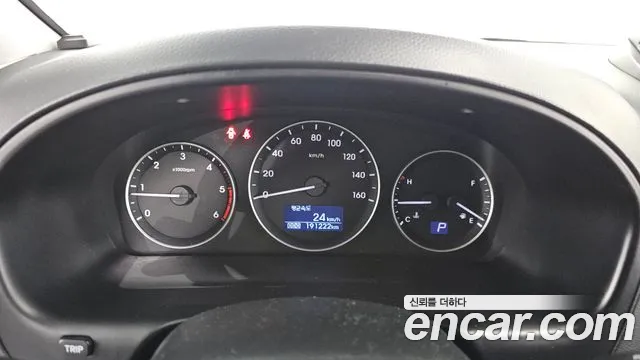 Hyundai Staria 2016 thumb 8