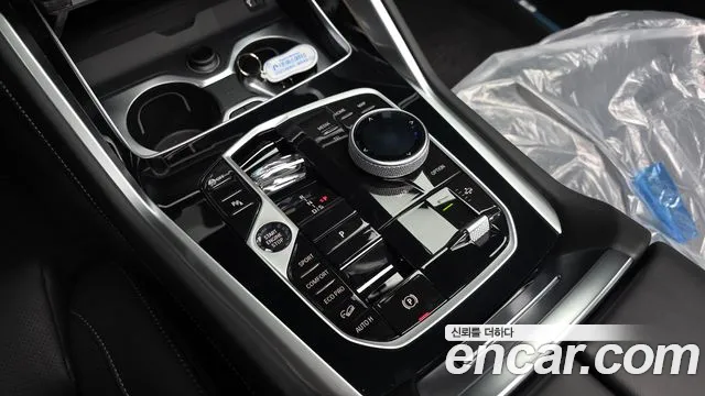 BMW X6 2025 thumb 11