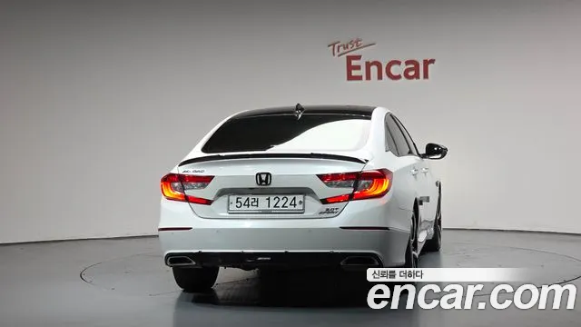 Honda Accord 2018 thumb 4