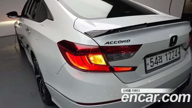 Honda Accord 2018 thumb 7