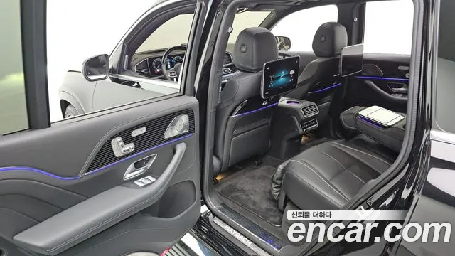 Mercedes-Benz GLS 2023 thumb 5