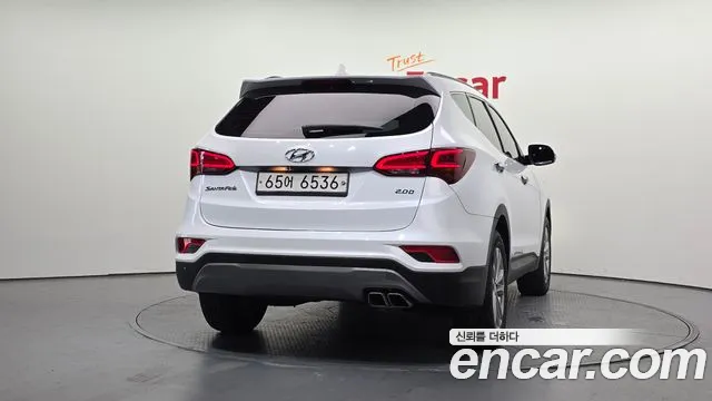Hyundai Santafe 2018 thumb 11