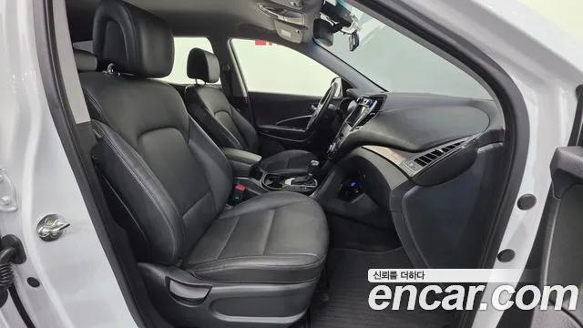 Hyundai Santafe 2018 thumb 3