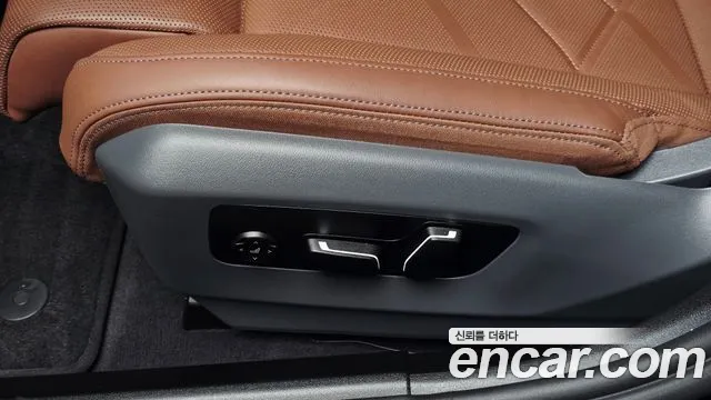 BMW 5 серии 2025 thumb 5