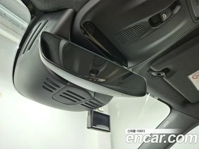 Volvo XC40 2020 thumb 2
