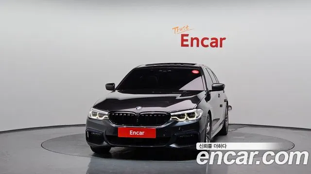 BMW 5 серии 2019 thumb 9