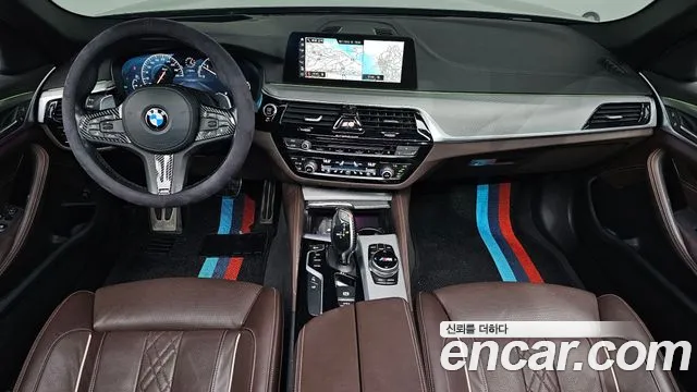 BMW 5 серии 2019 thumb 5