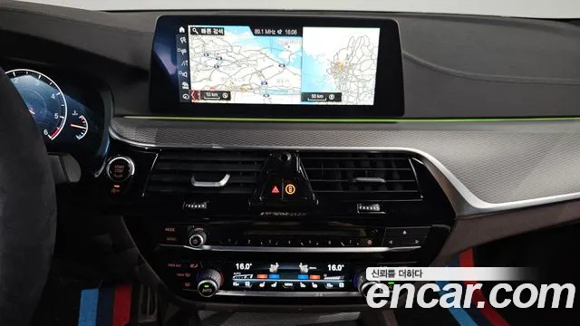 BMW 5 серии 2019 thumb 8