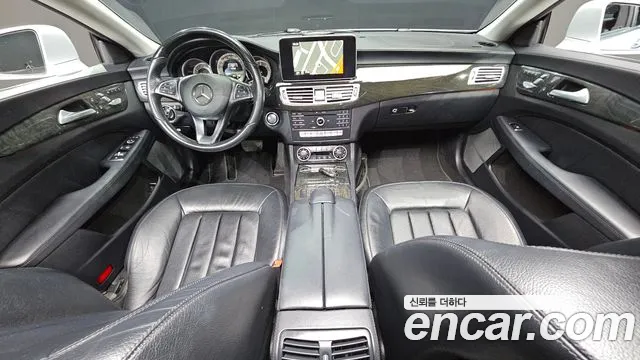 Mercedes-Benz CLS 2015 thumb 4
