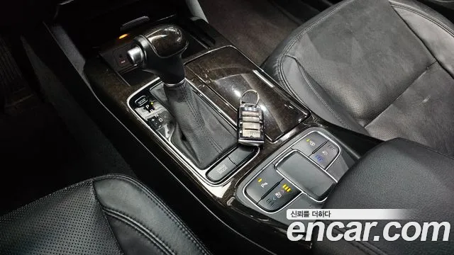 Kia K7 2013 thumb 8