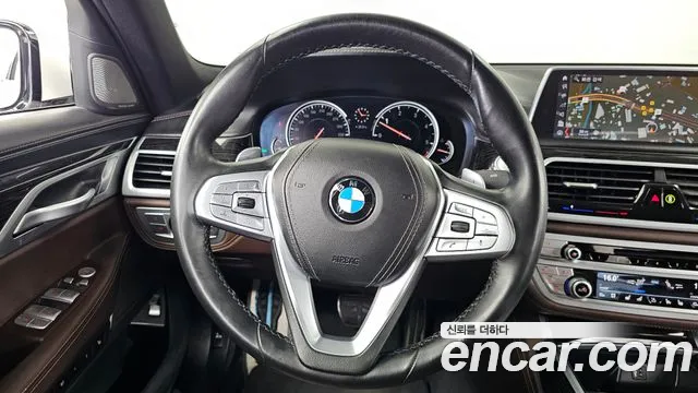 BMW 7 серии 2019 thumb 7