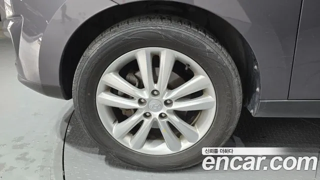 Hyundai Tucson 2012 thumb 10