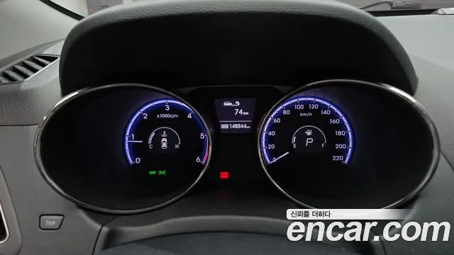 Hyundai Tucson 2012 thumb 11