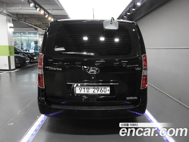 Hyundai Staria 2019 thumb 6