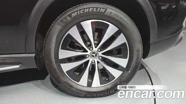 Mercedes-Benz E-Класс 2025 thumb 9