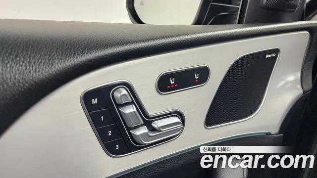Mercedes-Benz E-Класс 2020 thumb 9