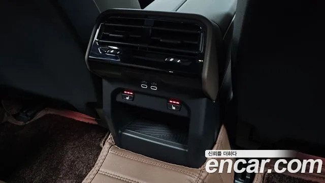 BMW 5 серии 2025 thumb 3