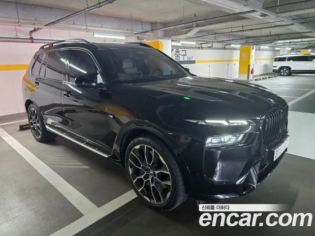 BMW X7 2023 thumb 8