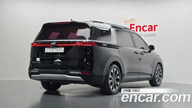 Kia Carnival 2021 thumb 8
