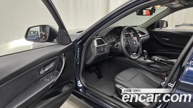 BMW 3 серии 2015 thumb 2