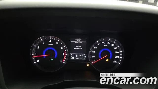 KGM Tivoli 2020 thumb 12
