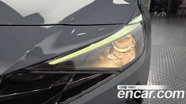 Hyundai Elantra 2021 thumb 12