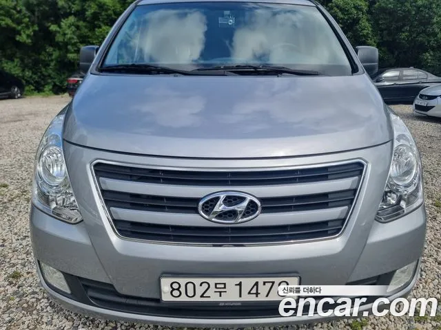 Hyundai Staria 2017 thumb 10