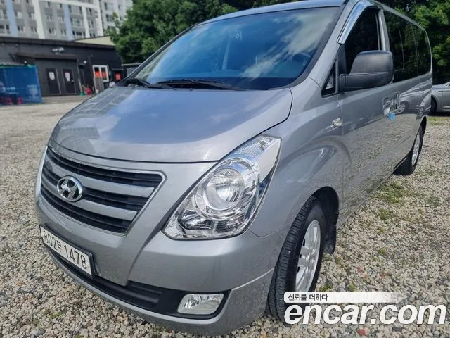 Hyundai Staria 2017 thumb 8