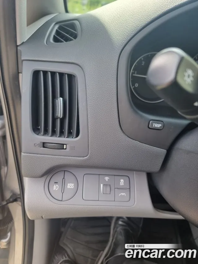 Hyundai Staria 2017 thumb 6