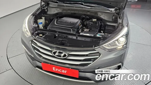 Hyundai Santafe 2016 thumb 6
