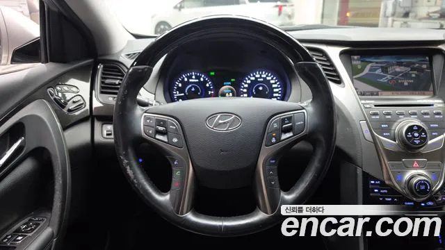 Hyundai Grandeur 2011 thumb 11