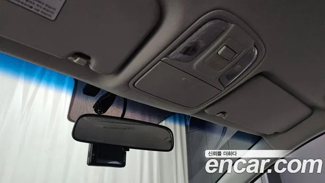 Kia Niro 2018 thumb 11