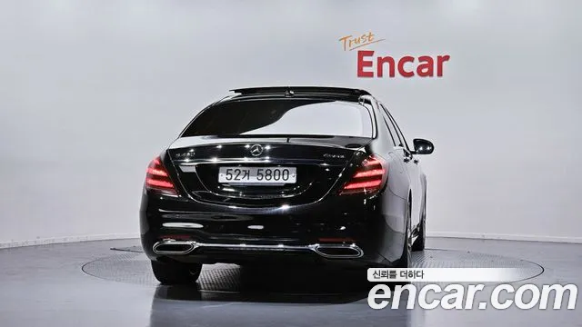 Mercedes-Benz S-Class 2018 thumb 5