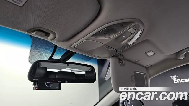 Hyundai Санта Фе 2015 thumb 5
