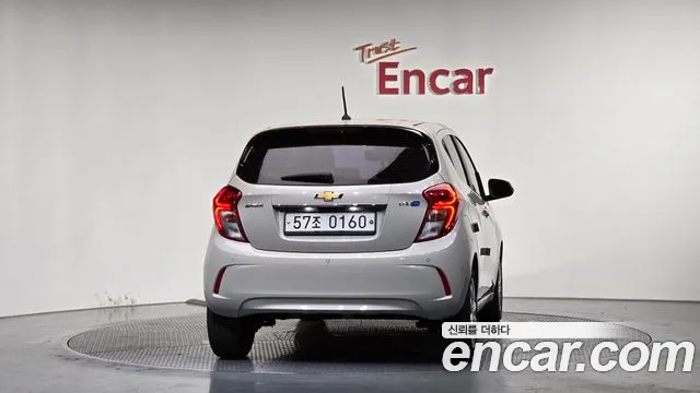 Chevrolet Spark 2016 thumb 6