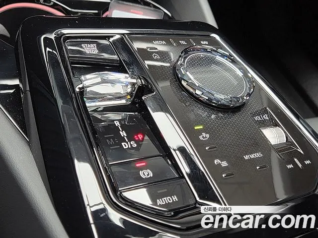 BMW 5 серии 2025 thumb 5