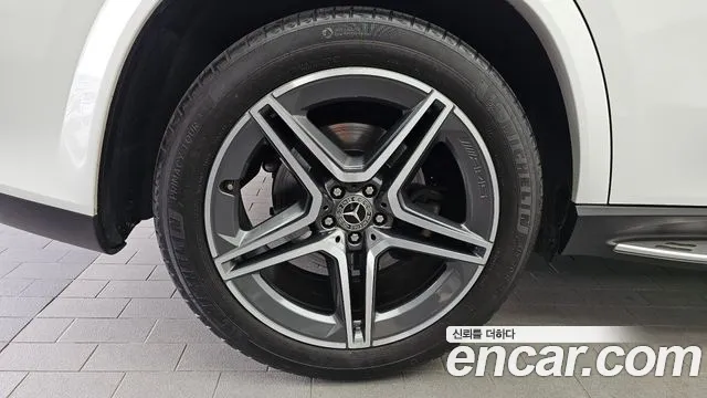 Mercedes-Benz GLS 2022 thumb 12