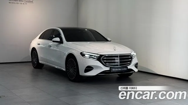 Mercedes-Benz E-Class 2026 thumb 2