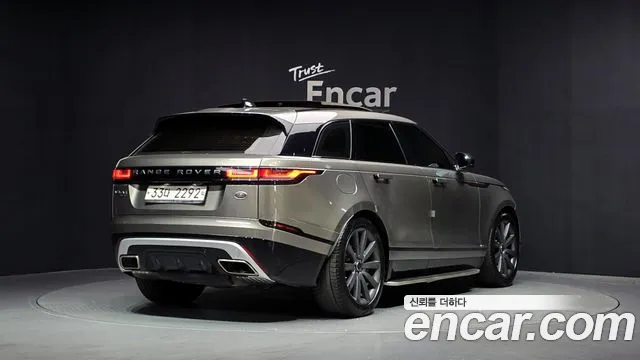 Land Rover Range Rover Velar 2018 thumb 10