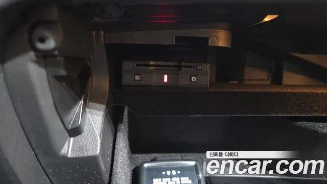 Mercedes-Benz GLC 2018 thumb 9