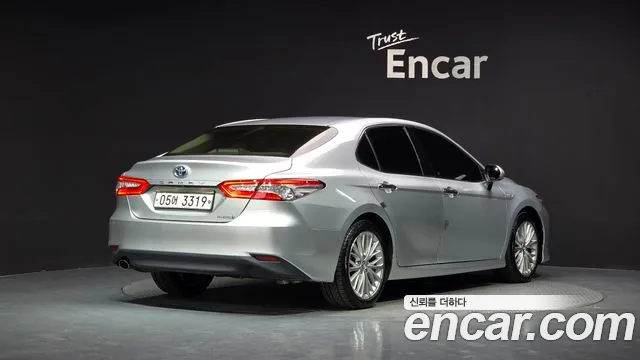 Toyota Camry 2018 thumb 6