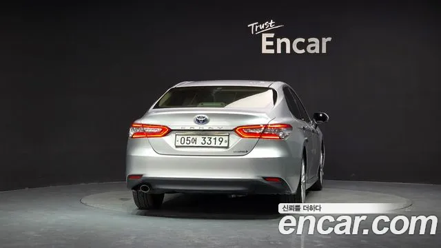 Toyota Camry 2018 thumb 9