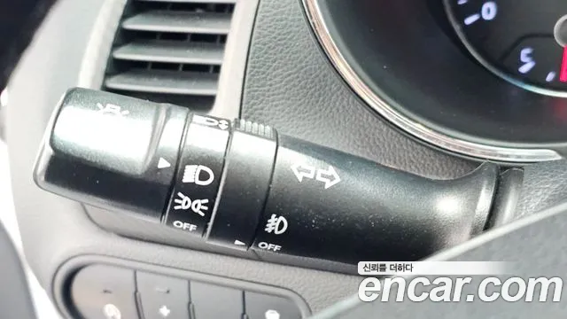 Kia K3 2015 thumb 8