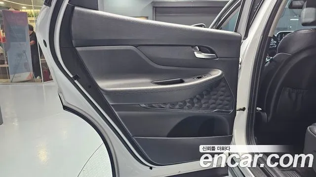 Hyundai Santa Fe 2018 thumb 9