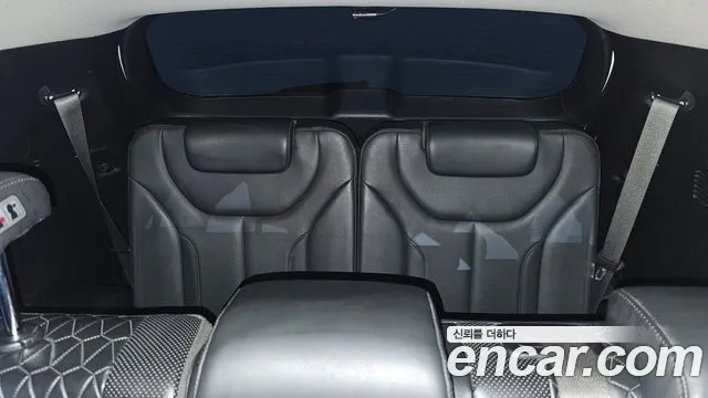 Hyundai Santa Fe 2018 thumb 4