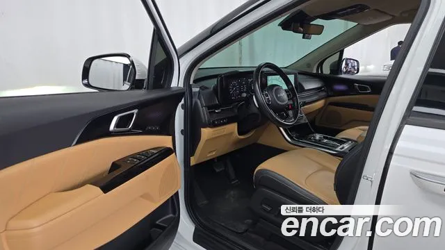 Kia Carnival 2021 thumb 9