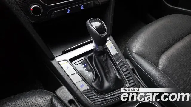Hyundai Avante 2018 thumb 8