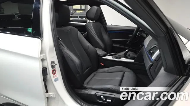 BMW 3 серии 2016 thumb 7