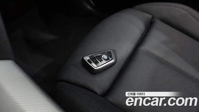 BMW 3 серии 2016 thumb 5