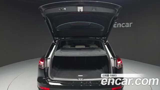 Audi Q4 e-tron 2026 thumb 12